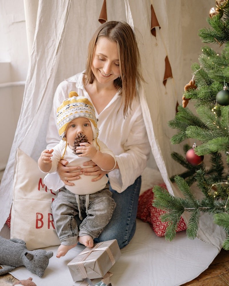 How to Swaddle a Baby: A Guide for New Parents - FoxE Baby